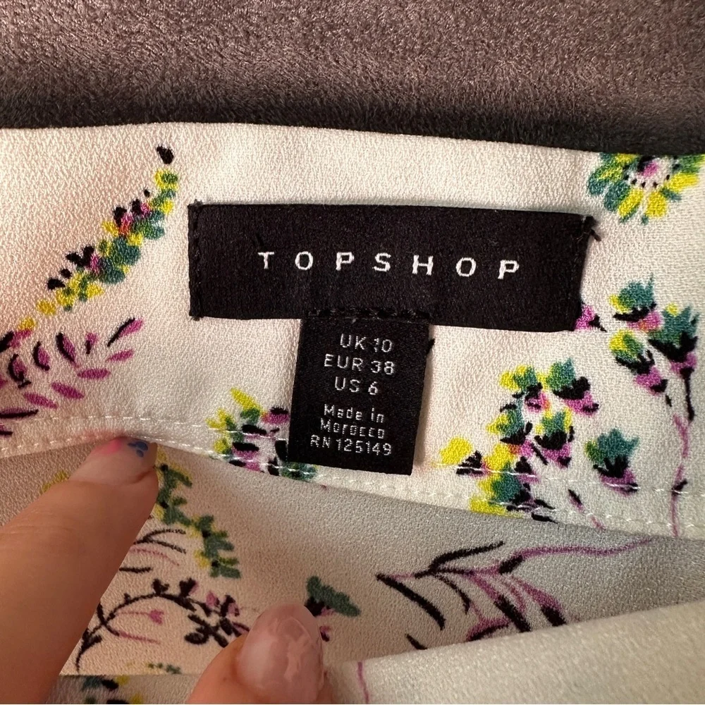 Topshop Floral Ruffle Mini Skirt Tiered Ivory Multi Cottagecore US 6 - Picture 6 of 10